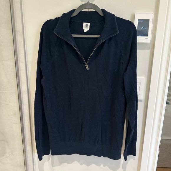 Men’s Gap navy blue quarter zip sweater. 100% cotton! - Picture 2 of 4